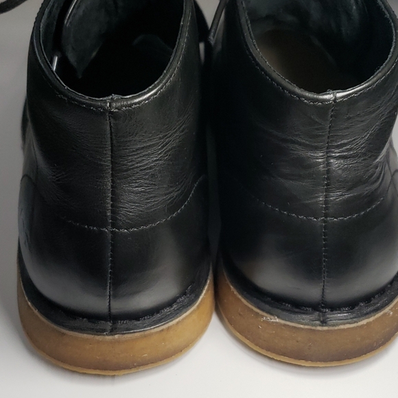 UGG Men\'s LEIGHTON CHUKKA Leather Boots Black main image 4